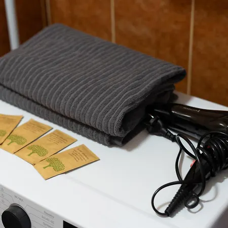 - 9th Floor, Balcony, Tram&bus - By Rentujemy 아파트