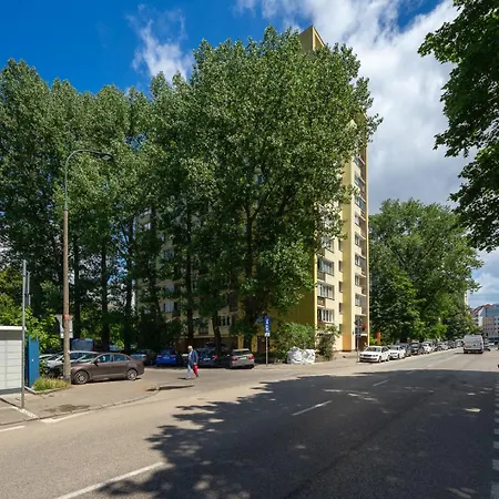 - 9th Floor, Balcony, Tram&bus - By Rentujemy *