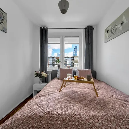 - 9th Floor, Balcony, Tram&bus - By Rentujemy Βαρσοβία