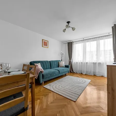 - 9th Floor, Balcony, Tram&bus - By Rentujemy